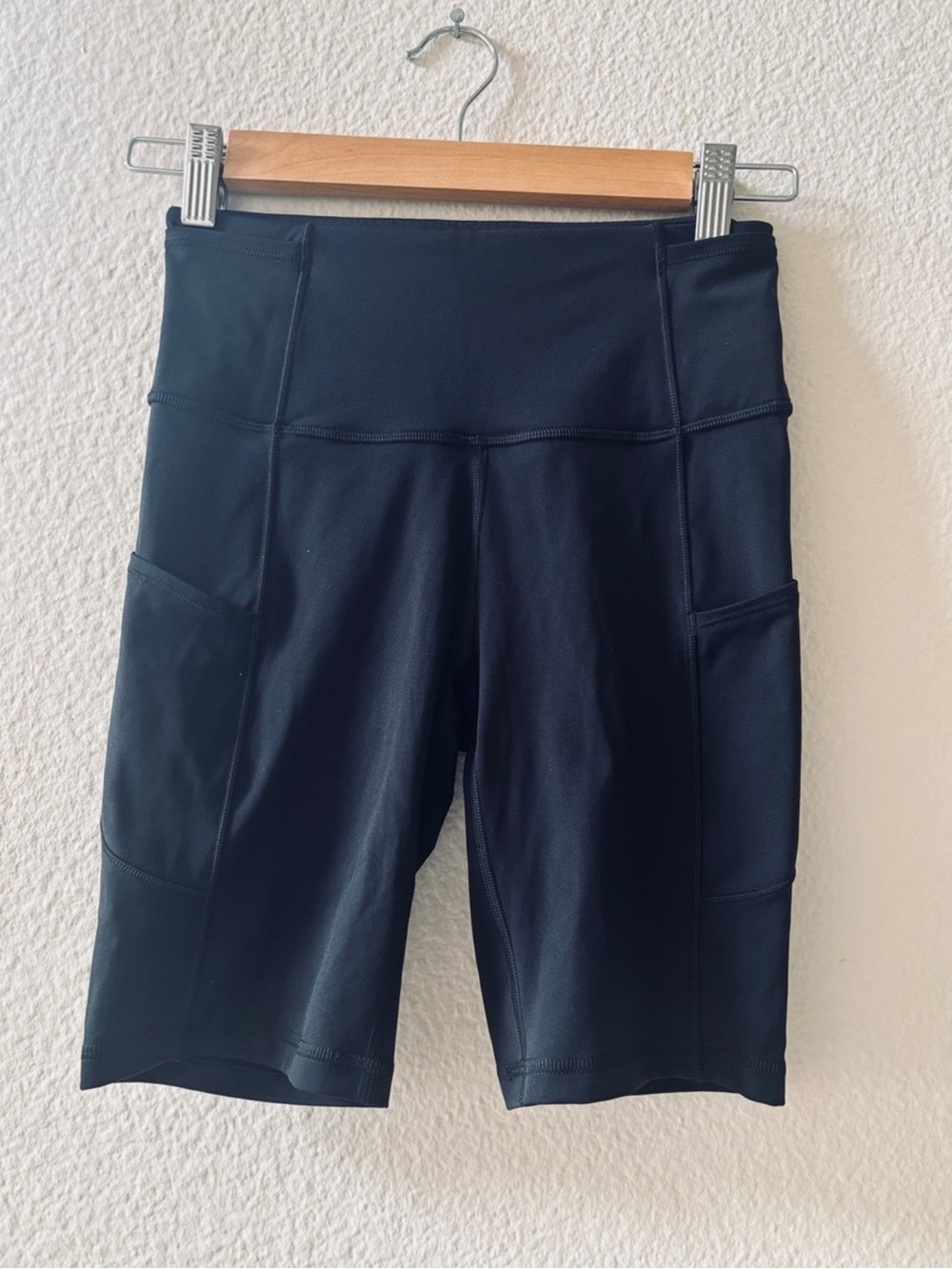 Lululemon Fast and Free High Rise Shorts Size 4